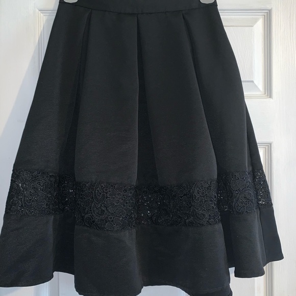 Express skirt - Picture 3 of 7